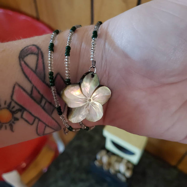 Mother of Pearl Flower Bracelet