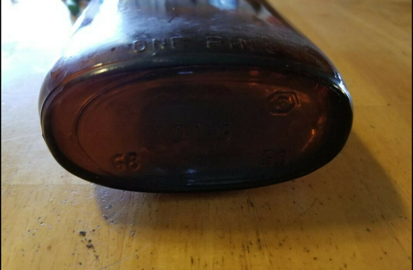 Vintage One Pint Whiskey Flask