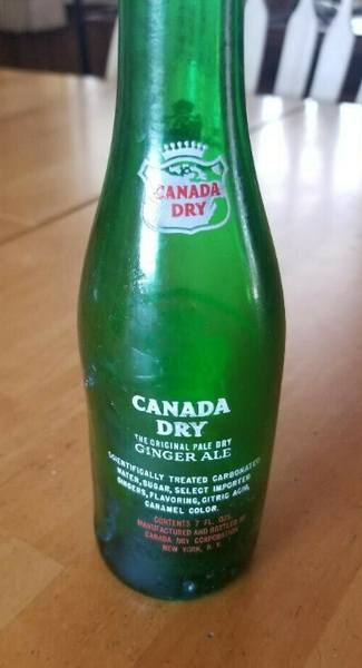 Canada Dry Ginger Ale Soda Pop Bottle